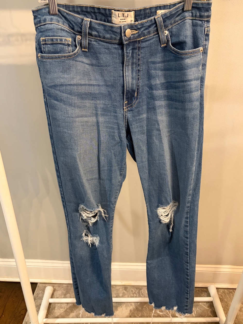 L.T.J. denim jeans Women’s Straight-Leg Distressed Jeans — size 29